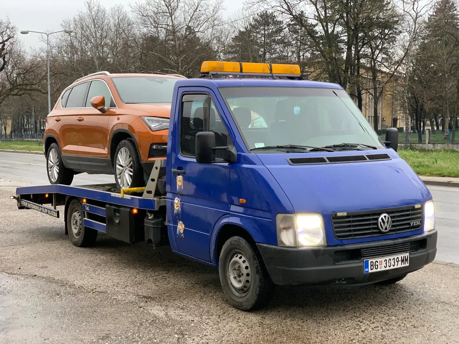 SEAT Ateca na šleperu - transport vozila šlep služba Raški okrug